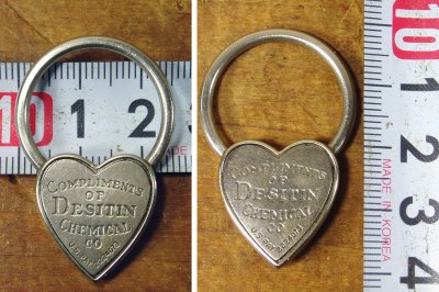 画像2: 1940's "Heart Shaped" Advertising Key Ring