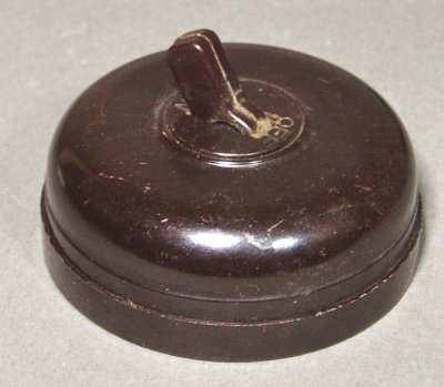 画像1: 1950-60's "AUSTRALIA" Bakelite Switch 