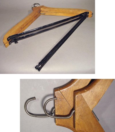 画像1: 2set 1900-20's "Steel Bar Lock" Wood Hanger