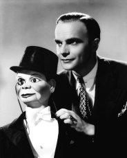 画像2: 1930-40's "Charlie McCarthy" Pinback (2)