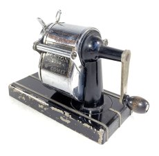 画像4: 1930-40's "SILVER COMET" Pencil Sharpener (4)