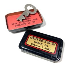 画像1: 1940's ★Advertising★ Spare Key Container w/ Bottom Magnet (1)