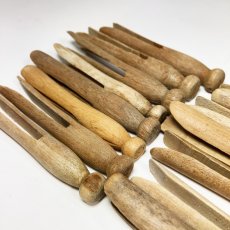 画像6: 1910-20's 14-Wooden Clothes Pins (6)