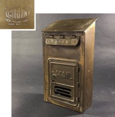 画像1: 1920-30's "CORBIN LOCK CO." Brass Wall Mount Mail Box (1)