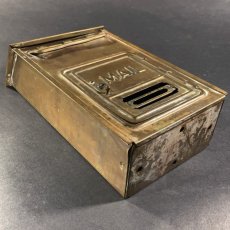 画像9: 1920-30's "CORBIN LOCK CO." Brass Wall Mount Mail Box (9)