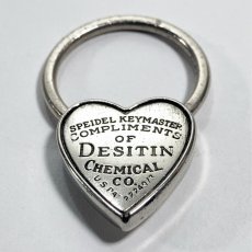 画像1:  1940's  ♡Heart Shaped♡ Advertising Key Ring  (1)