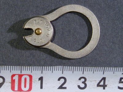 画像2:  Pat.1879 Brass "Rotating" Key Ring