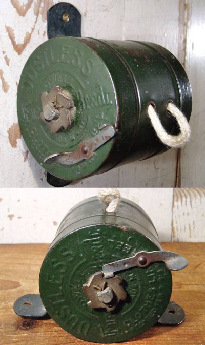 画像1: 1910-20's Wood Handle "Clothes-Line" Reel