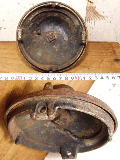 画像1: 1900's Cast Iron parts "Paper Weight?"